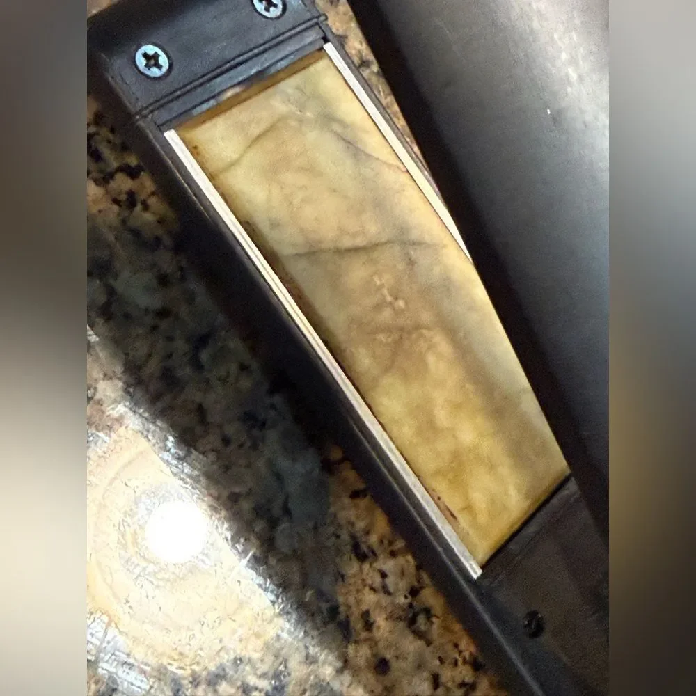 Unbranded this straightener